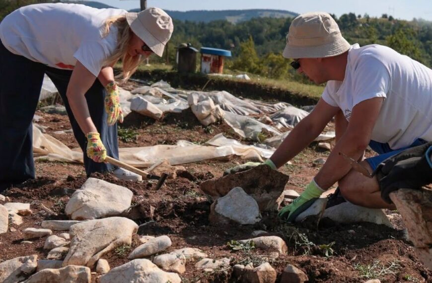 Настављају се археолошка истраживања локалитета Црквине у Сеништима